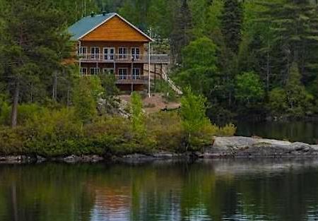 Auberge La Taniere Tadoussac Ngoại thất bức ảnh