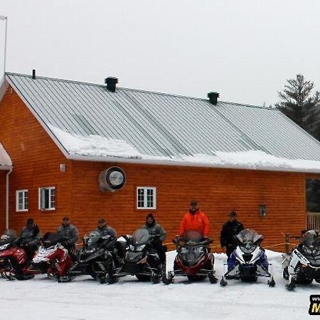 Auberge La Taniere Tadoussac Ngoại thất bức ảnh