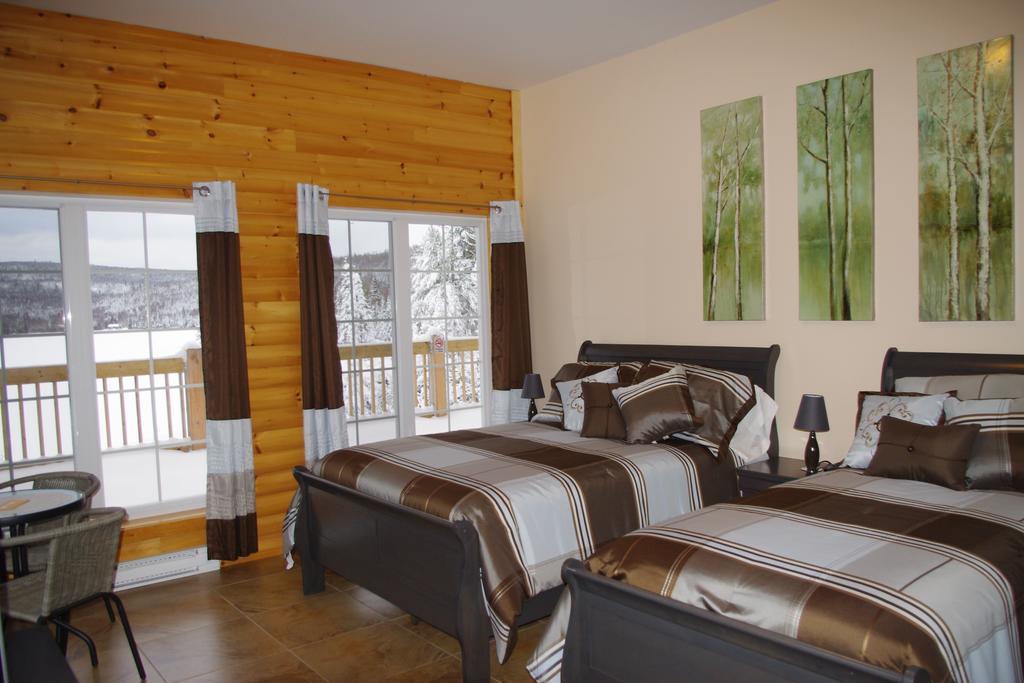 Auberge La Taniere Tadoussac Phòng bức ảnh