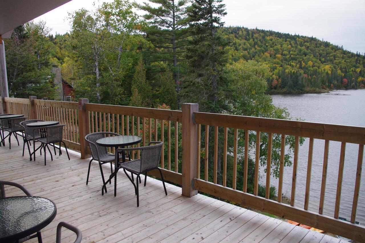 Auberge La Taniere Tadoussac Ngoại thất bức ảnh