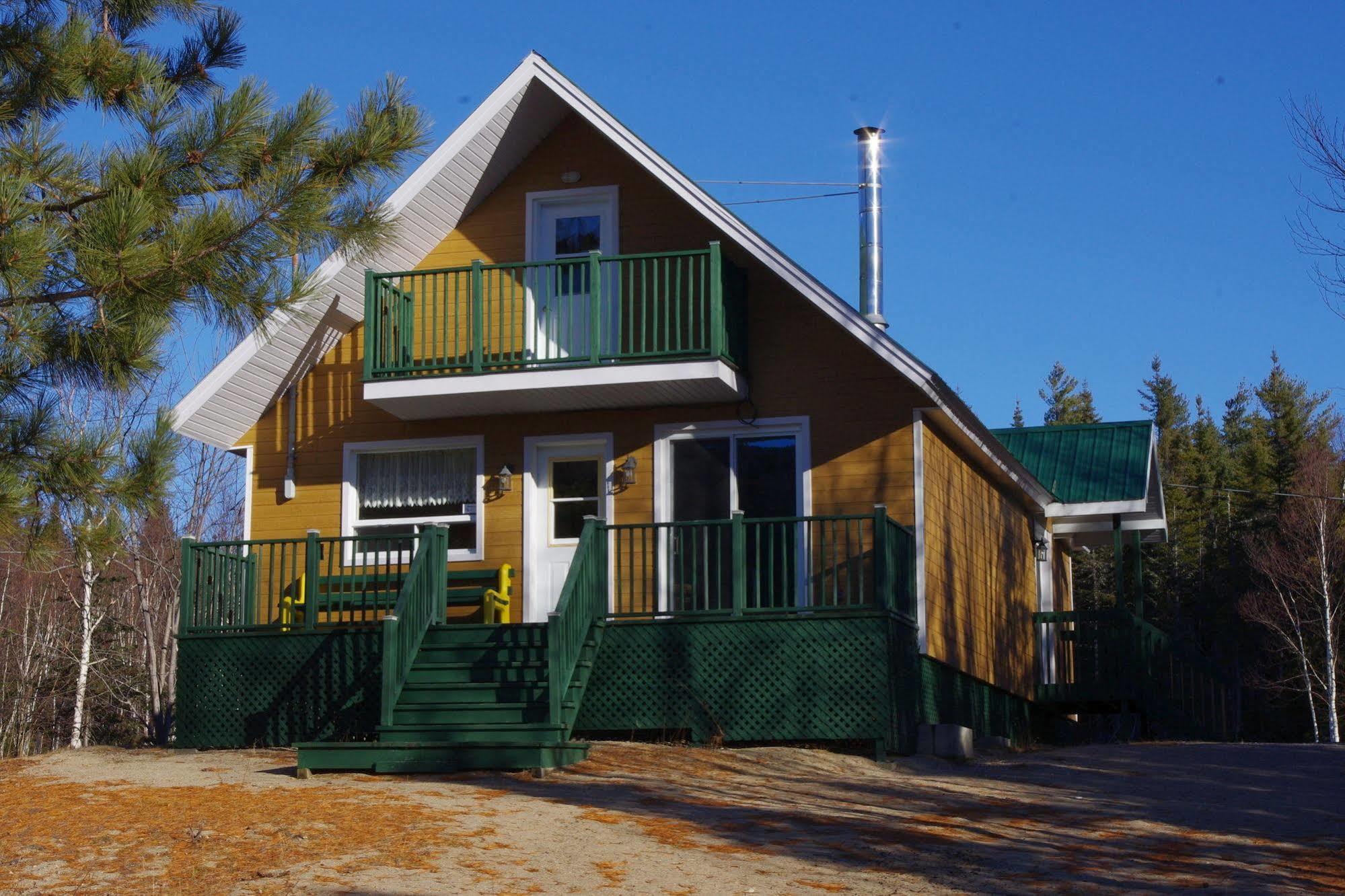 Auberge La Taniere Tadoussac Ngoại thất bức ảnh