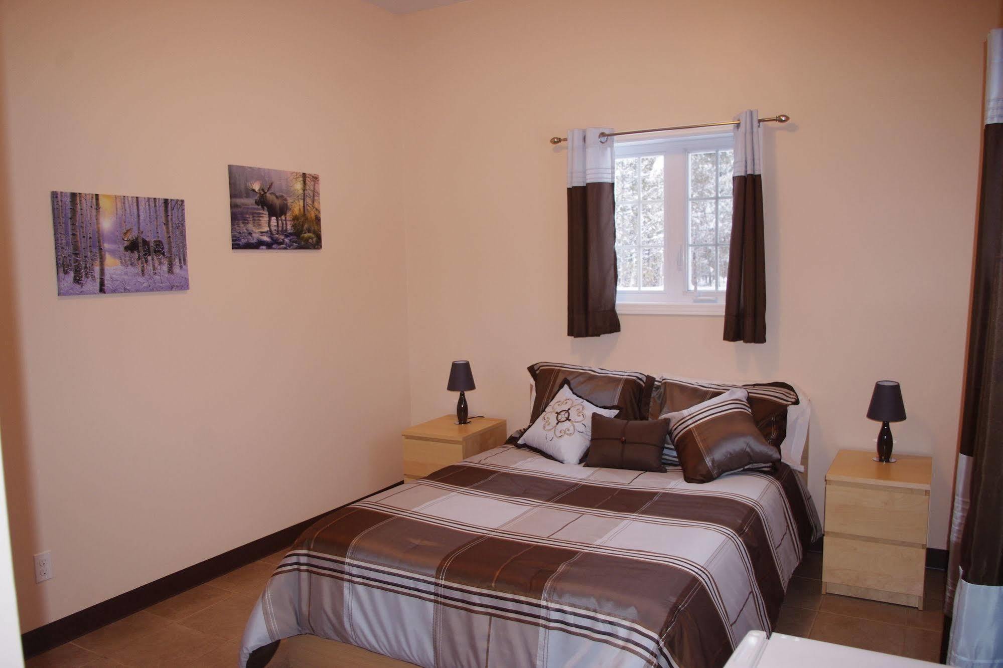 Auberge La Taniere Tadoussac Ngoại thất bức ảnh