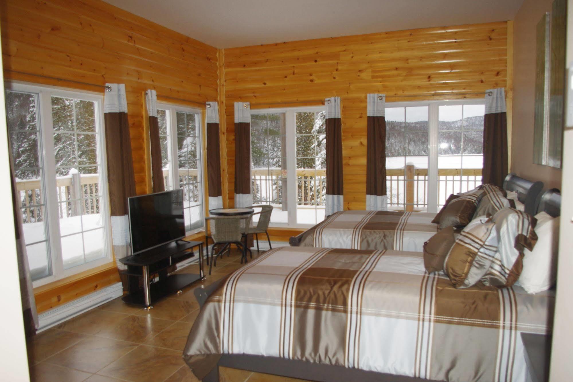 Auberge La Taniere Tadoussac Ngoại thất bức ảnh